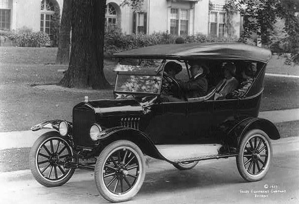 Ford Model T Vintage Photo